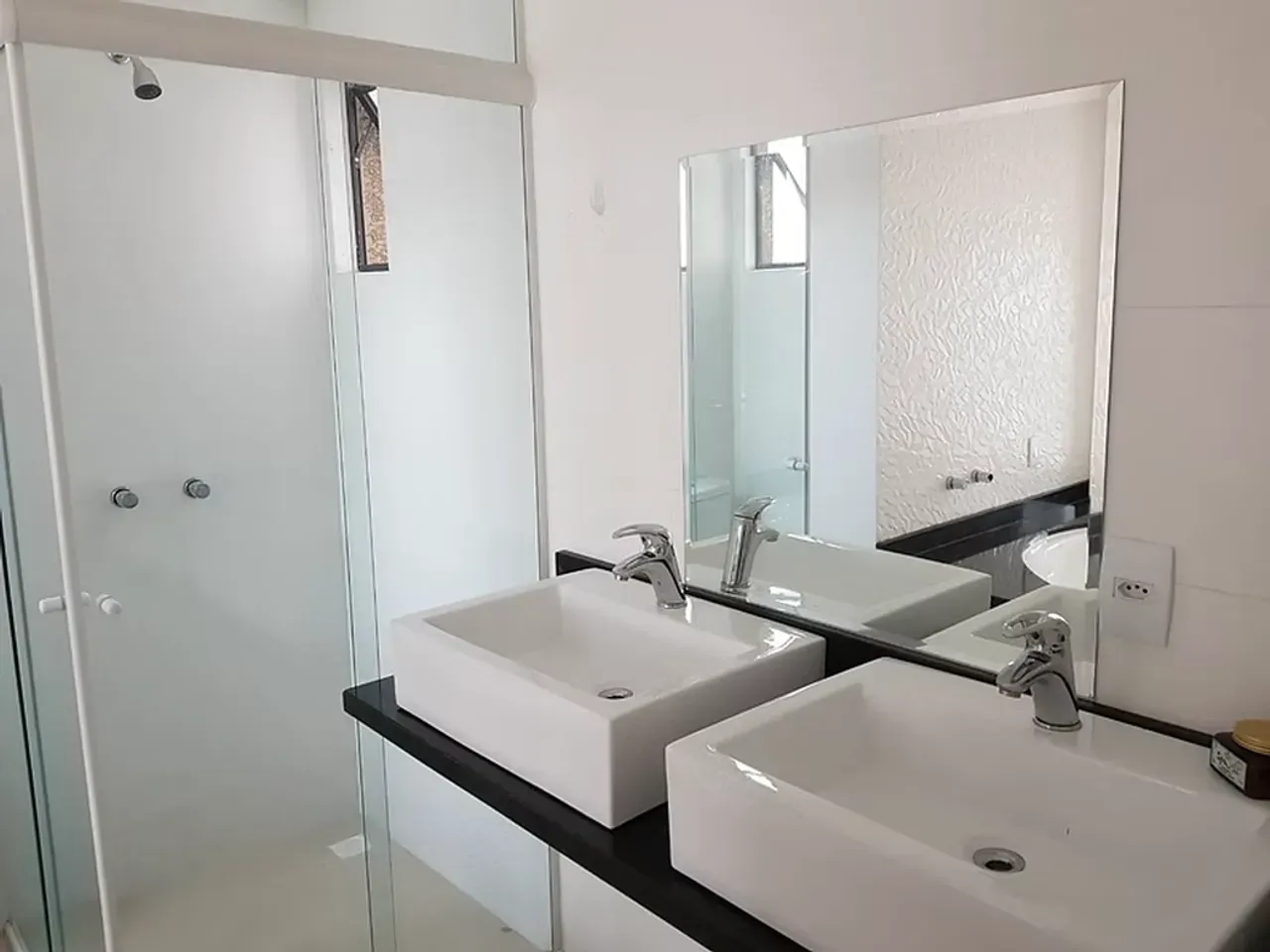 Gated condo house with private garden and 5 bedrooms — photo 10