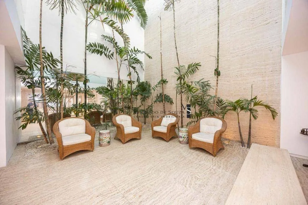 Casa para alugar com 4 dormitórios e 4 banheiros — photo 17