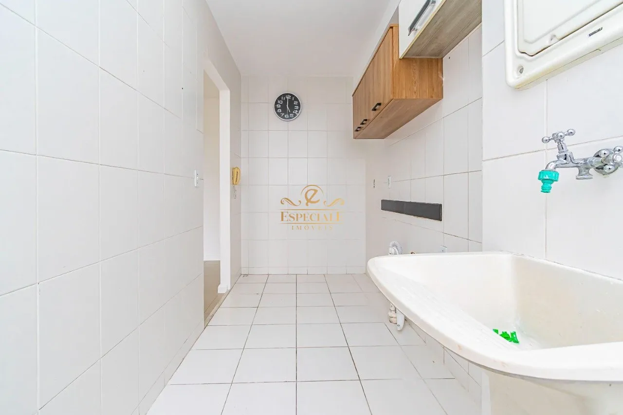 2-bedroom apartment with a balcony and parking spot — photo 11