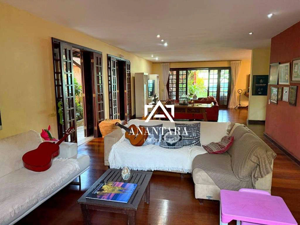 Rental house with 9 bedrooms, 6 baths and 800 m² — photo 22