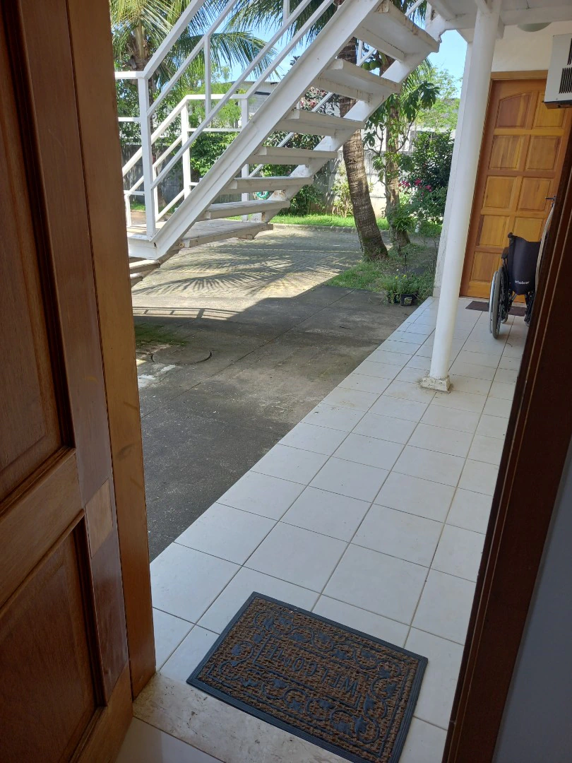 2-bedroom apartment in a building with a sauna — photo 16