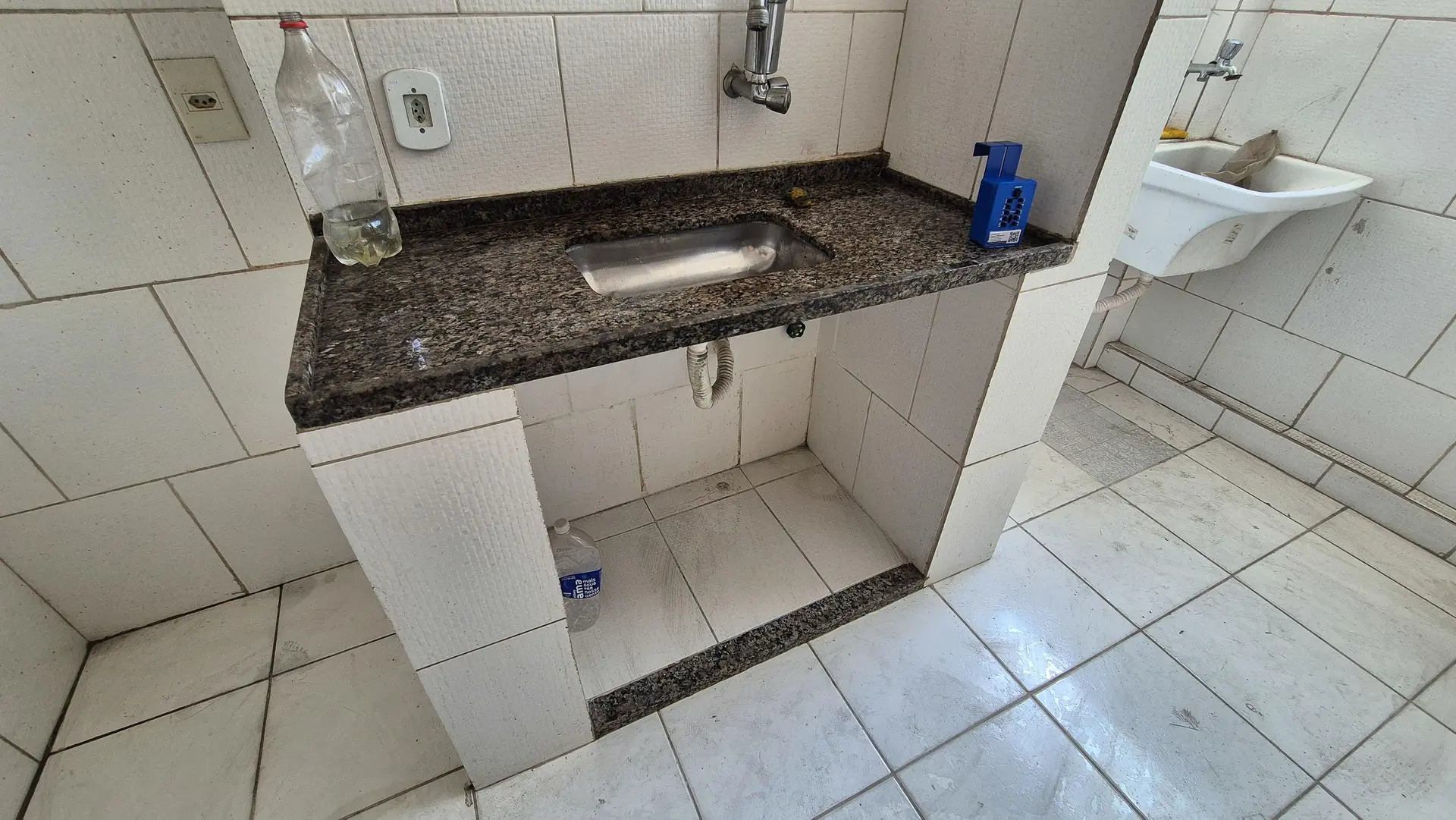 Home office in a 2-bedroom apartment, 43 m² — photo 25