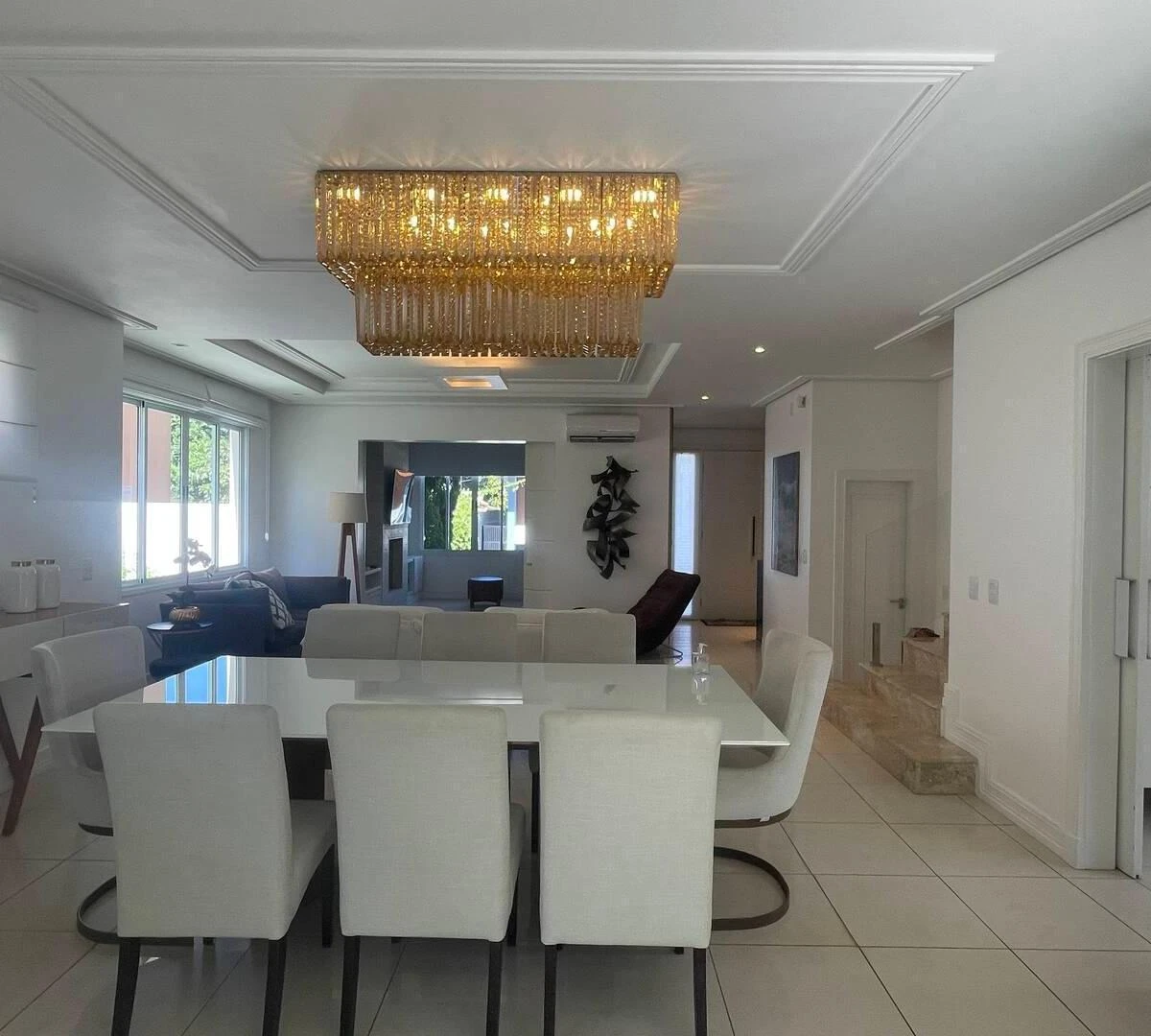 Home office in a 4-bedroom house, 320 m² — photo 13