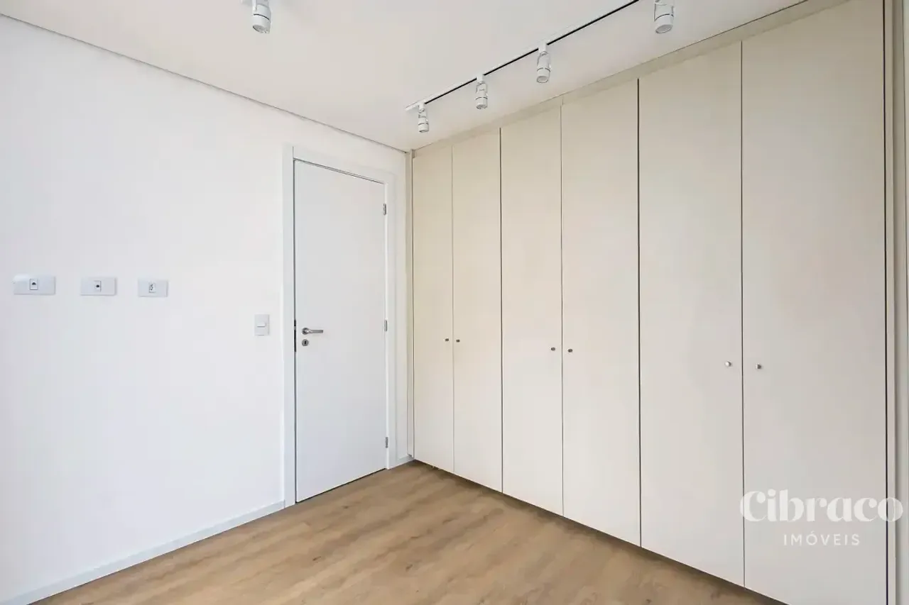 42 m² apartment with 1 bedroom and private balcony — photo 11