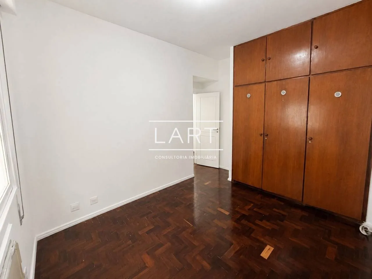 3-bedroom apartment with 159 m² and 1 parking space — photo 8