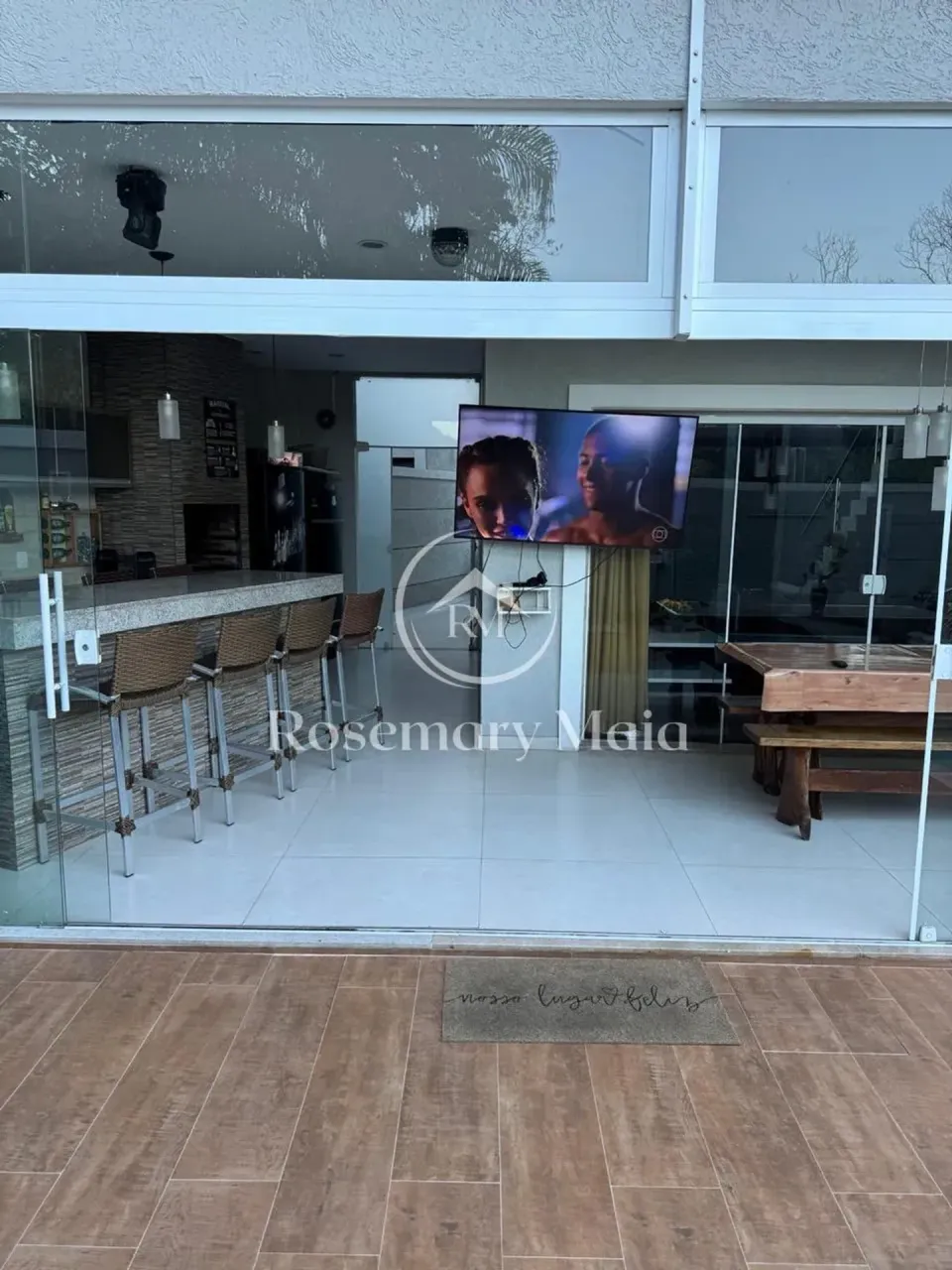Furnished house with 4 bedrooms and 5 bathrooms — photo 16