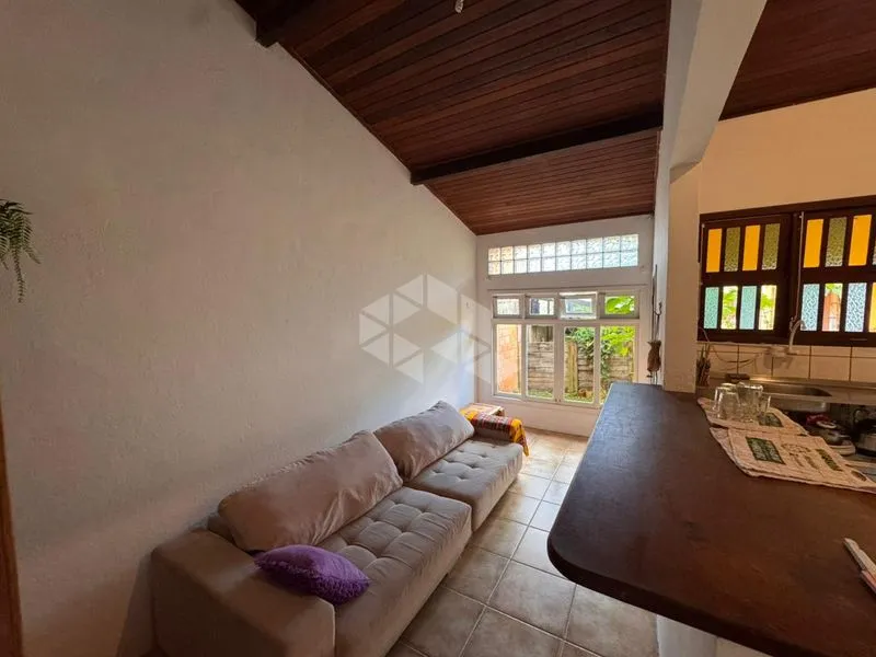 Casa de 130 m² com 2 suítes e lavanderia prática — photo 9