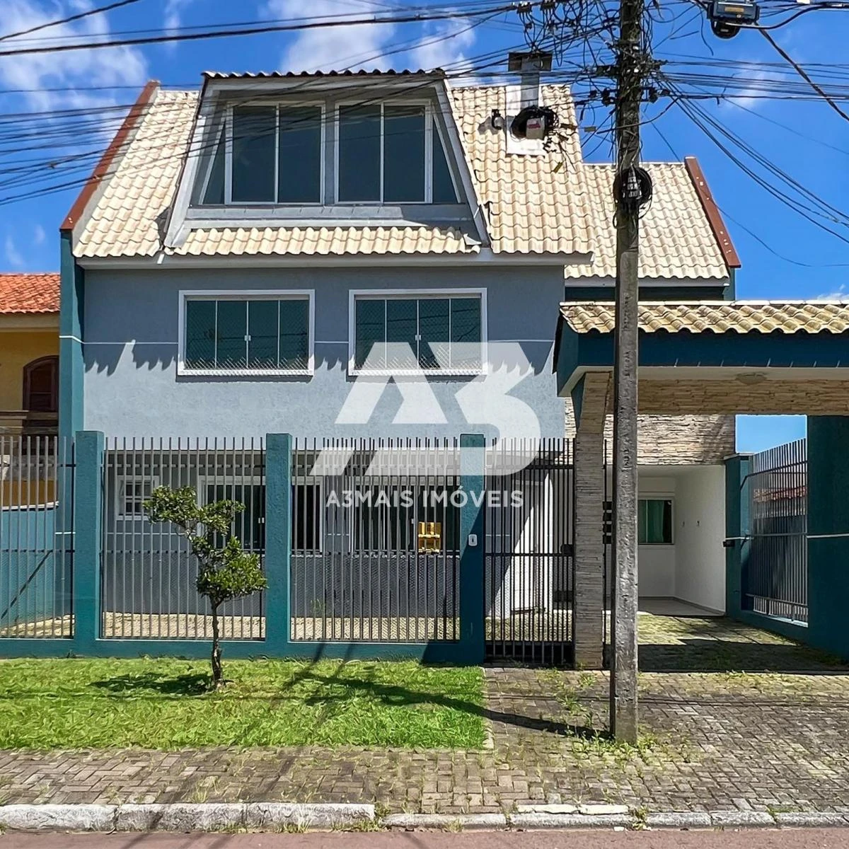 4-bedroom house with a washing machine in Curitiba — photo 20