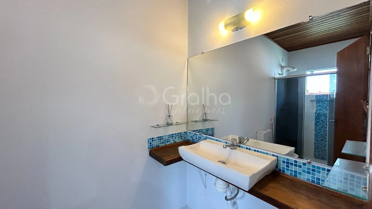 2-bedroom house, 1 with its own bathroom, 143 m² — photo 8