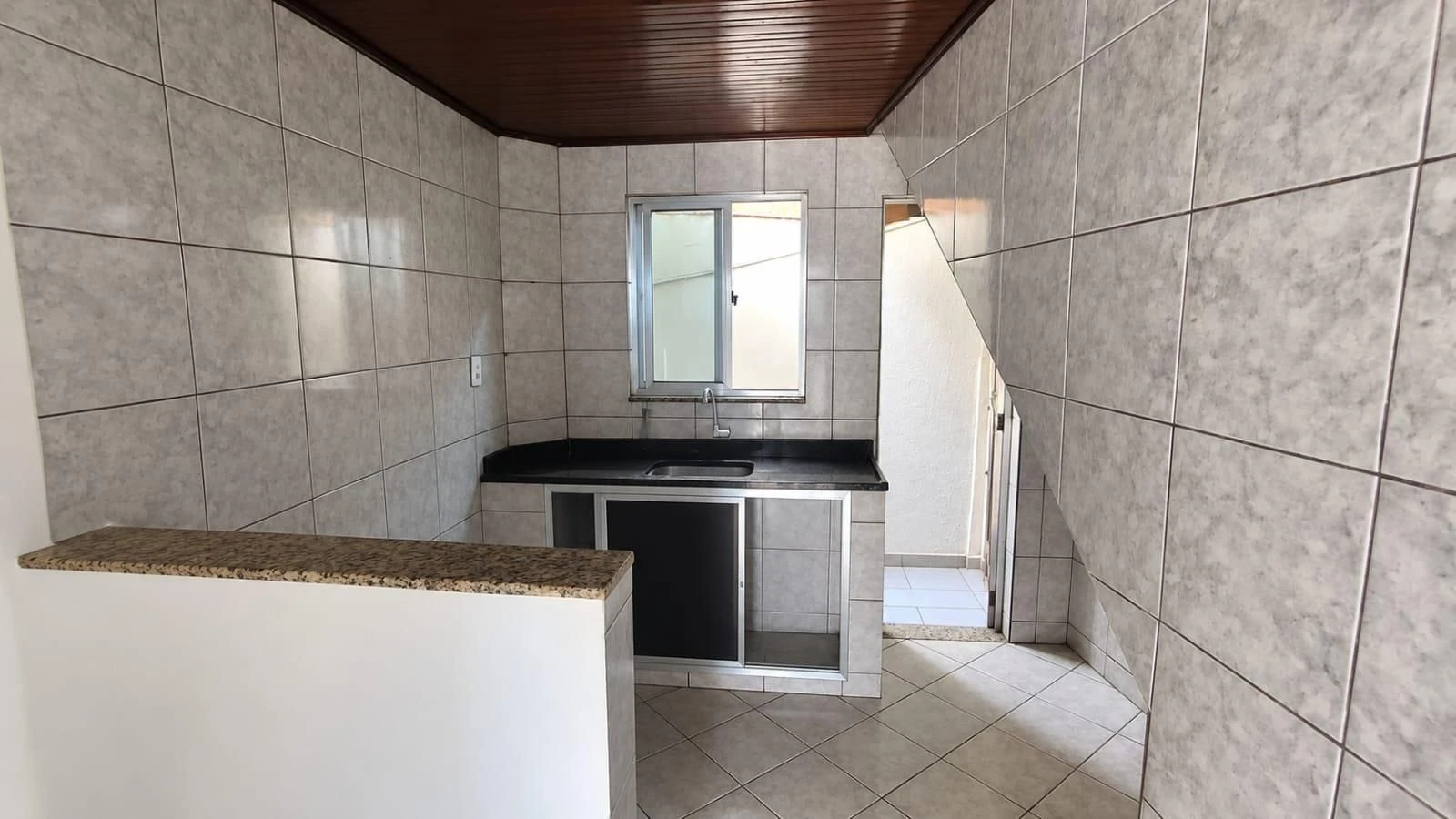 Casa de 2 quartos e 90 m² — photo 4
