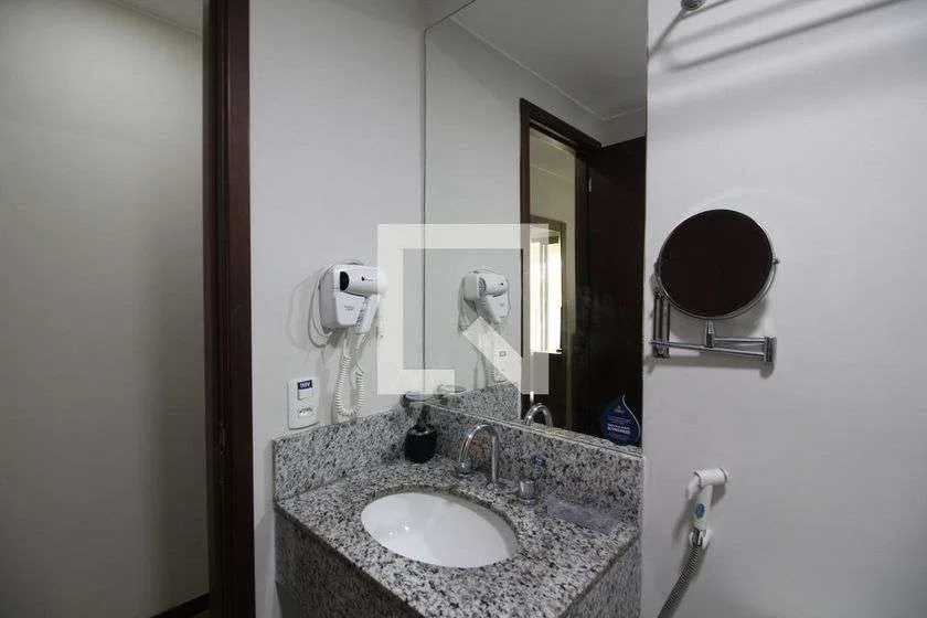 Studio em condomínio com academia — photo 16