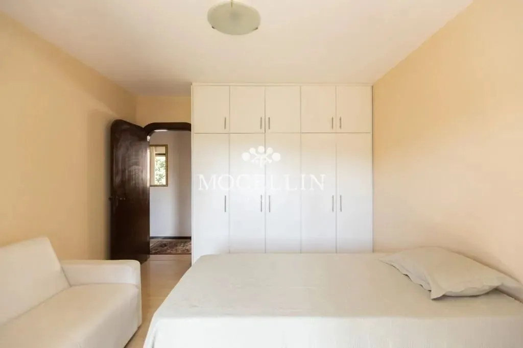 Rental house with 4 bedrooms and 2 en-suite — photo 18