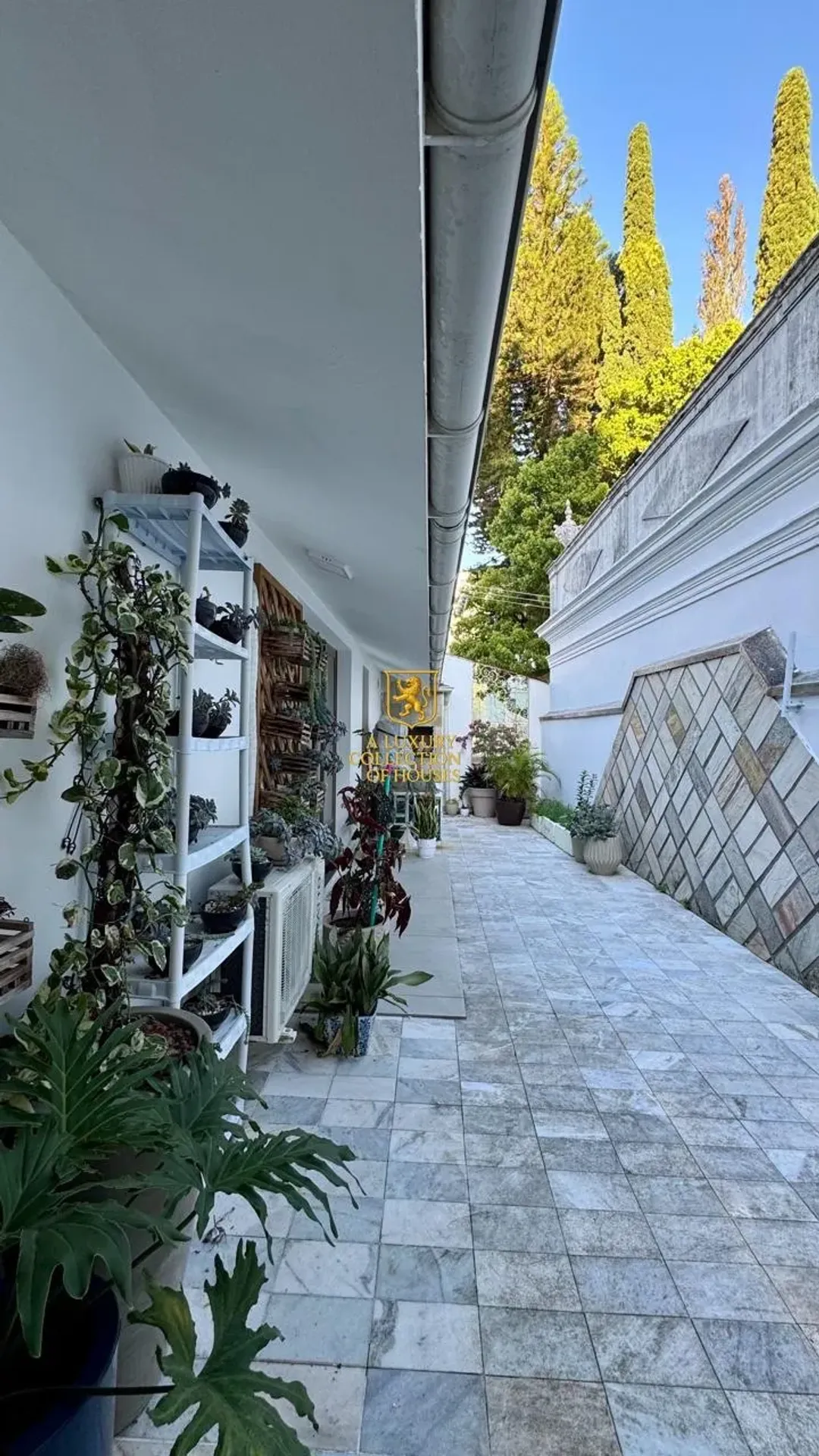 Casa mobiliada com 9 quartos e 3 vagas — photo 63