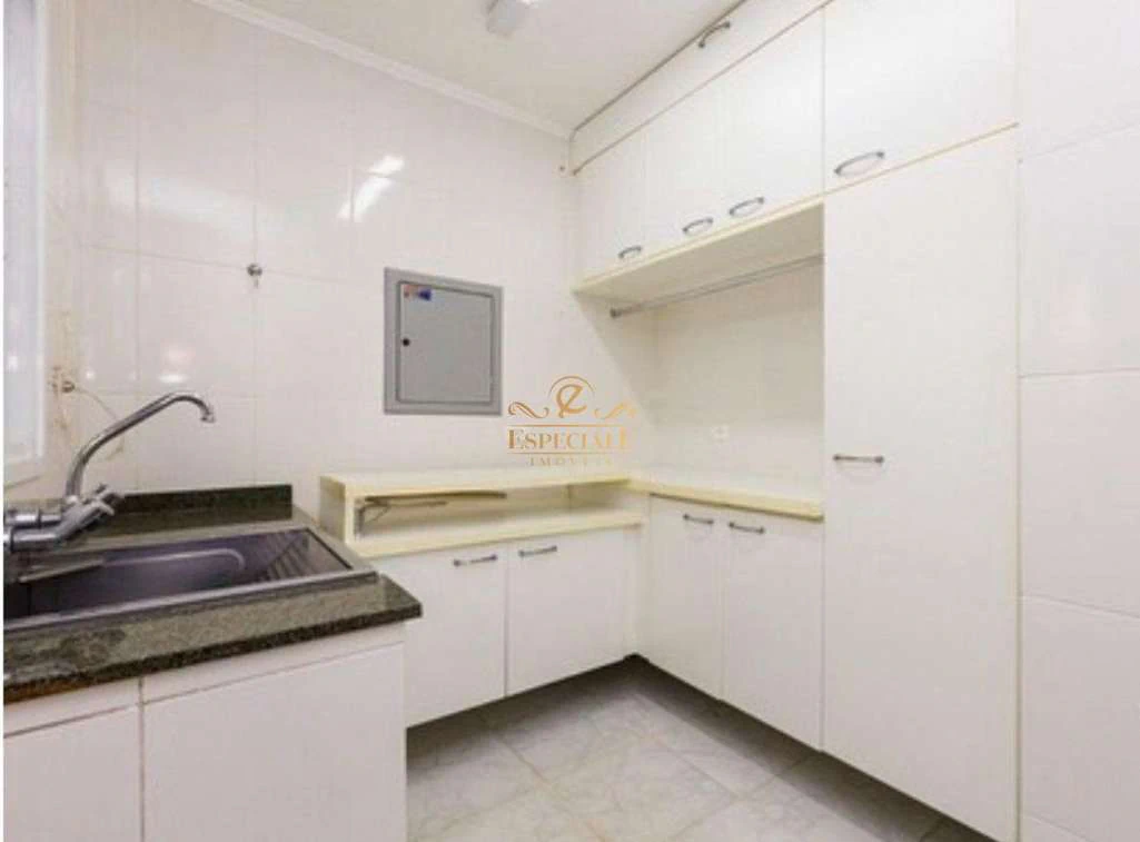 Single-story house with 2 bedrooms and private garden