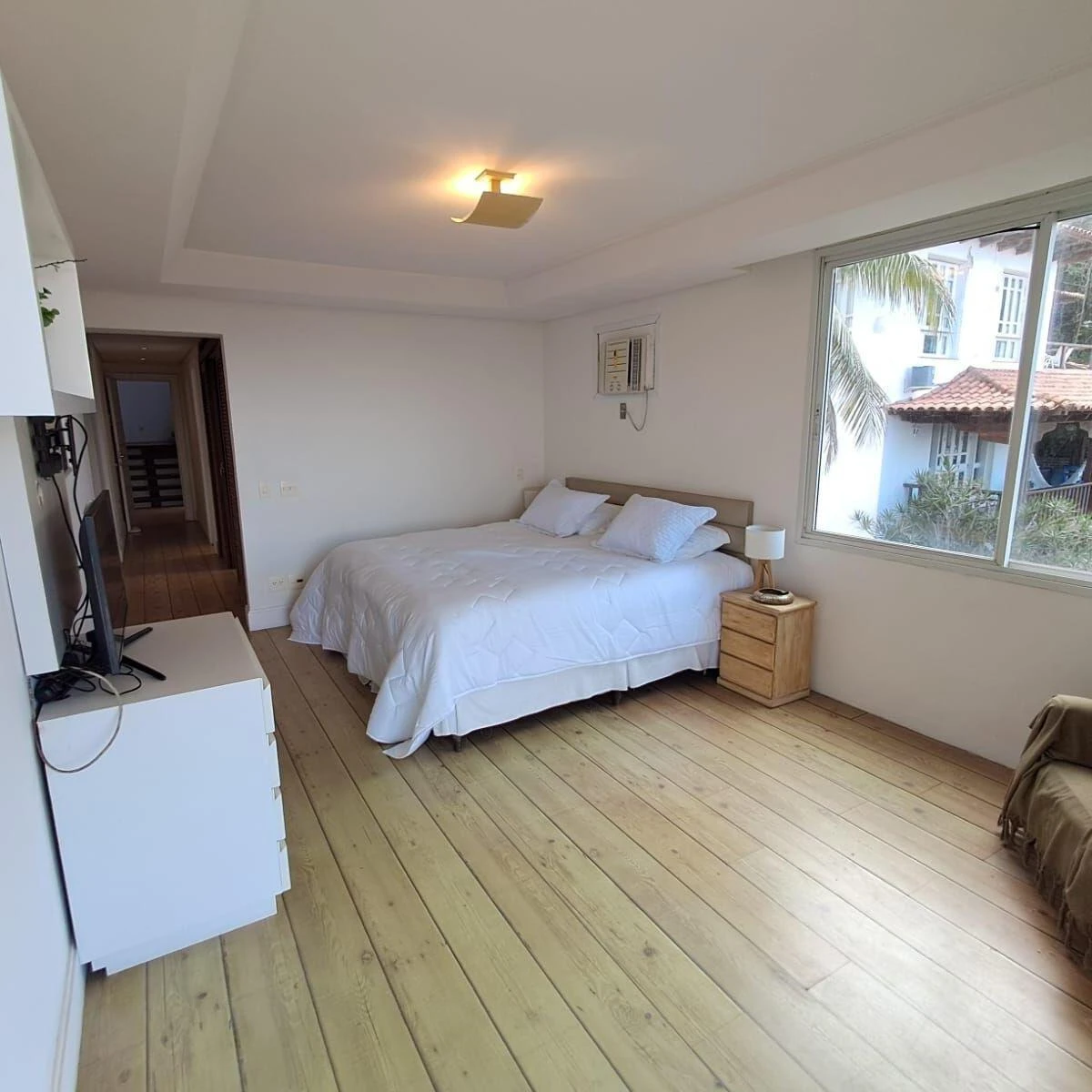 Furnished 4-bedroom house with 1450 m² and 4 parking — photo 24