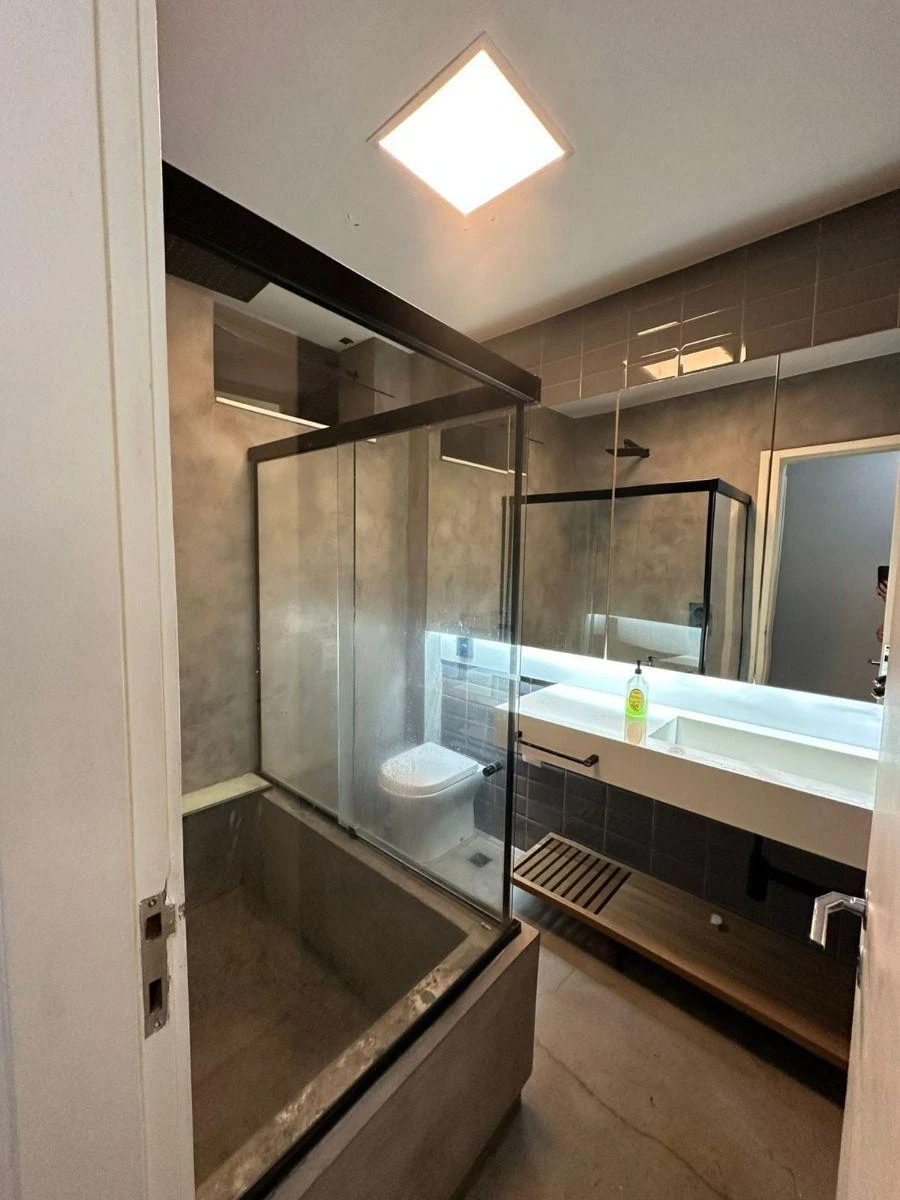 4-bedroom apartment with a bathtub in Rio de Janeiro — photo 6