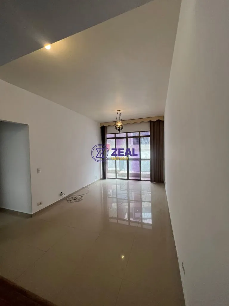 3-bedroom apartment, 1 with its own bathroom, 102 m² — photo 17