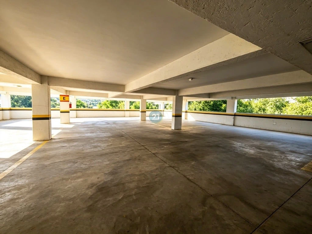 181 m² apartment with 3 bedrooms and mountain views — photo 3