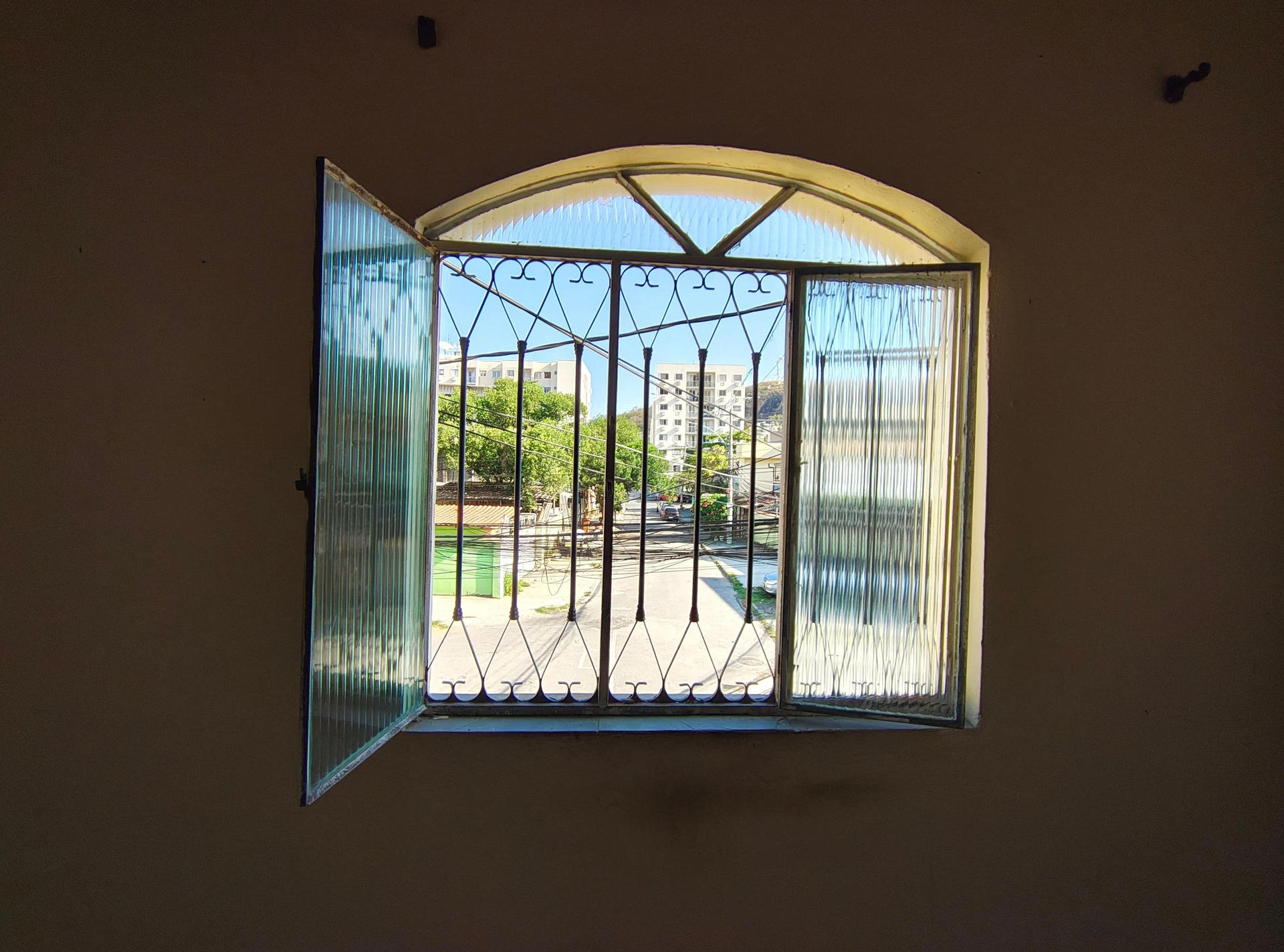 Rental house with 1 bedroom, 1 bathroom, no parking — photo 3