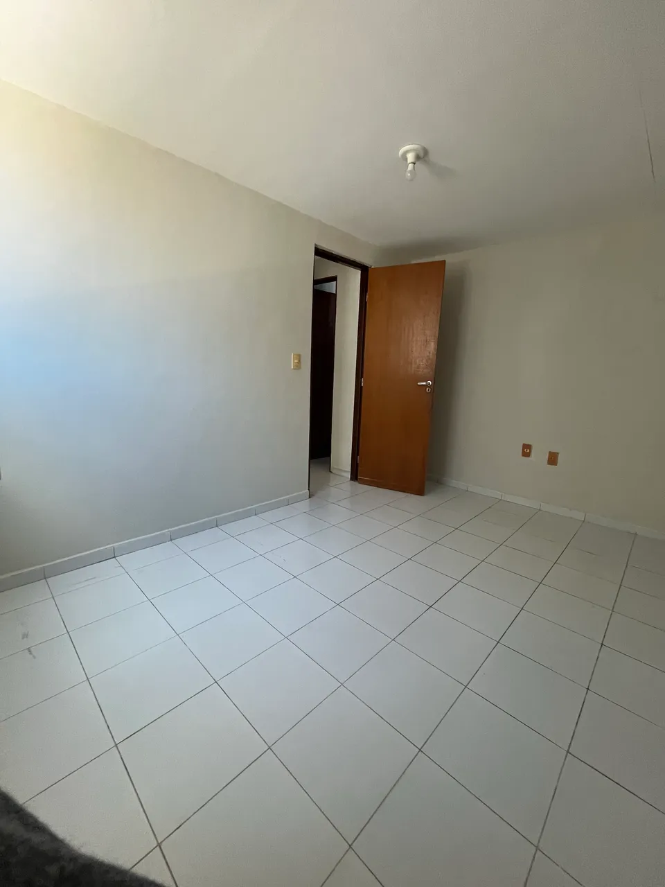 Apartment with open-plan kitchen and 2 bedrooms and 2 baths — photo 5