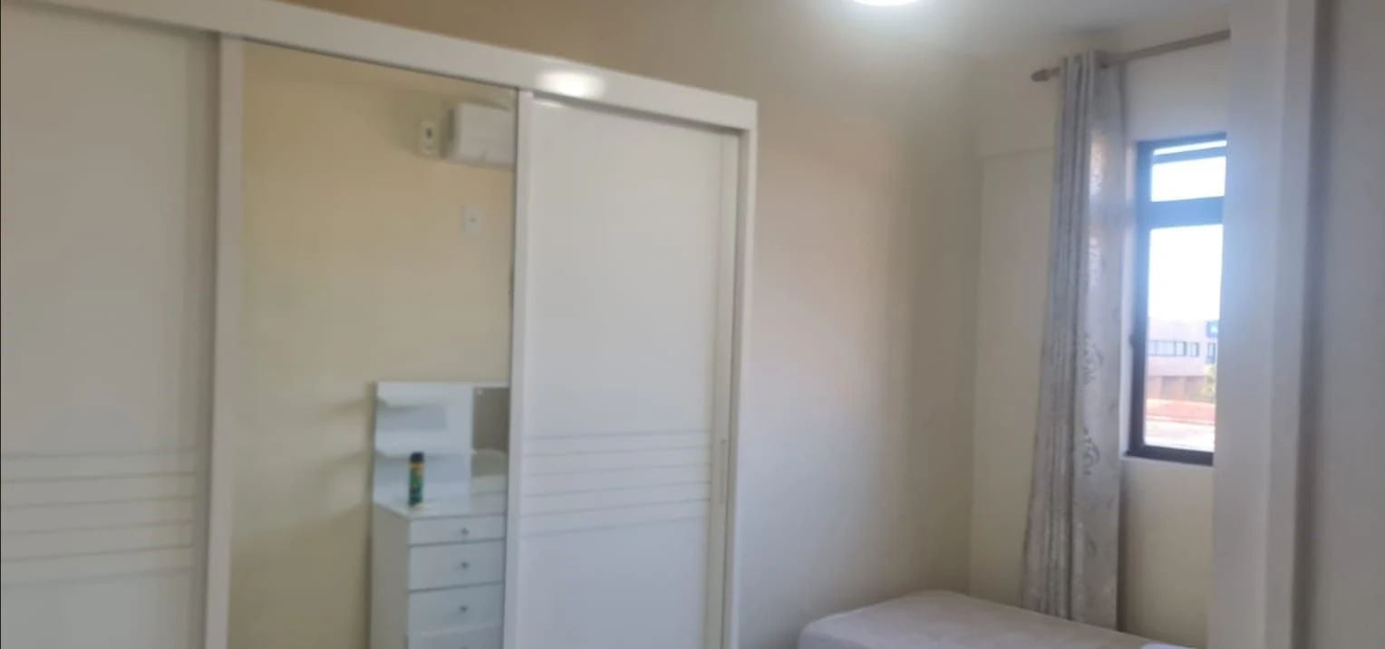 Furnished apartment, 140 m², with a water view — photo 9