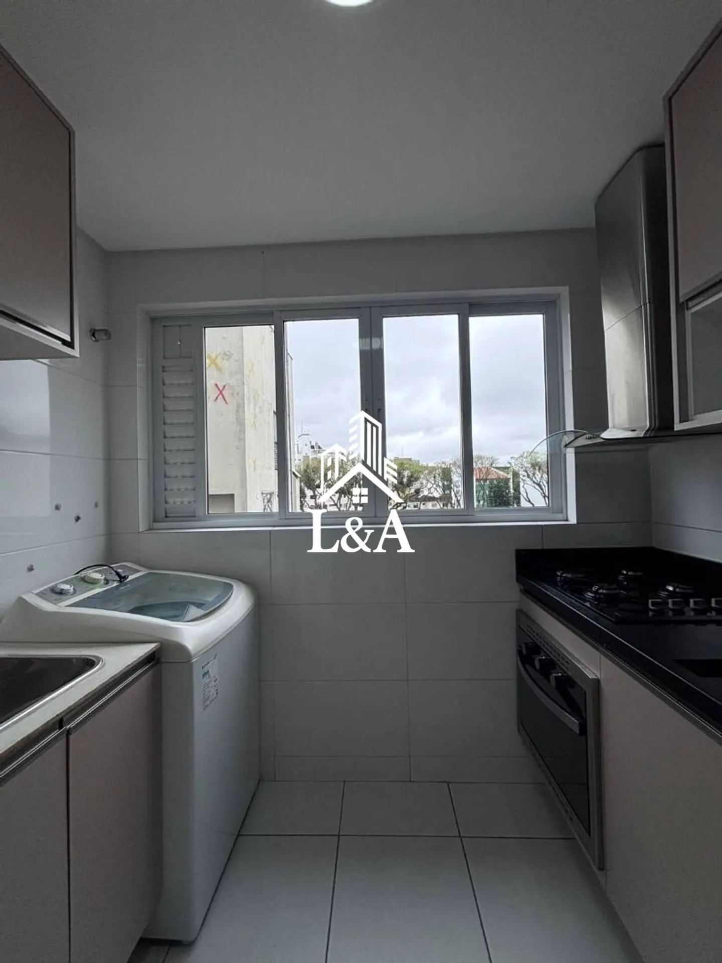 Furnished apartment, 47 m², with a washing machine — photo 14