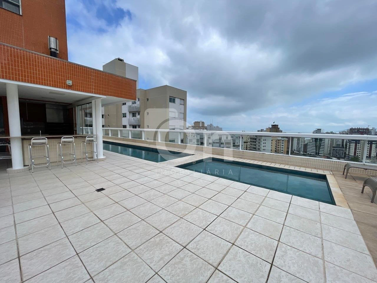2-bedroom apartment with a water view in Florianópolis — photo 13