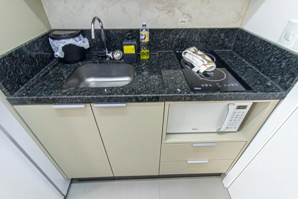 Студия 20 м² со стиральной машиной и панорамными окнами — photo 20