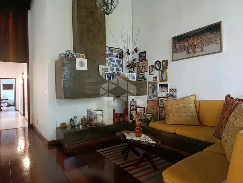 House, 600 m², with a bathtub — photo 7