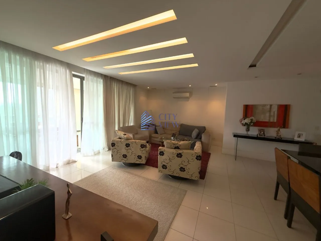 Apartamento sem mobília com 3 quartos e 5 banheiros — photo 4