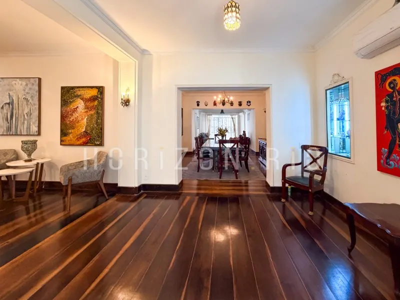 Casa de 4 quartos com banheira — photo 20