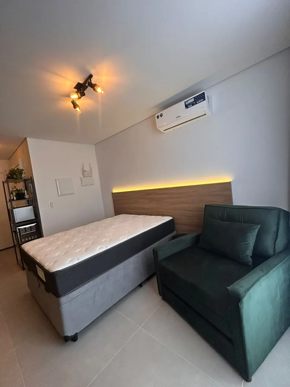 One-bedroom apartment with a home office in Florianópolis — photo 5