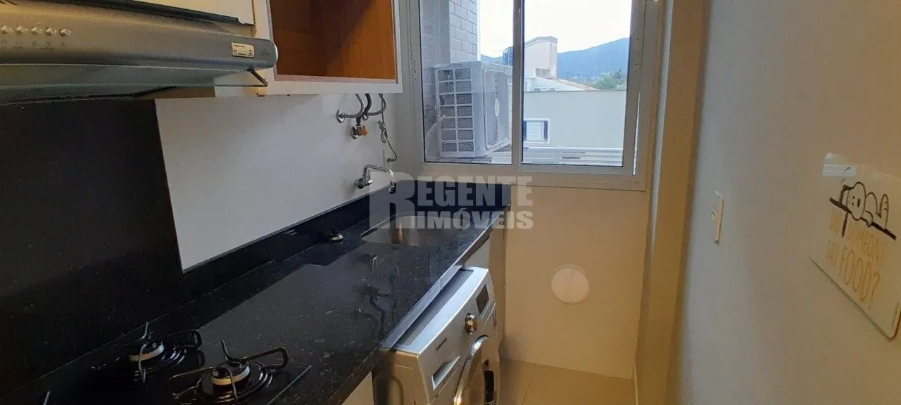 Apartamento tipo garden amueblado con 2 dormitorios y jardín — photo 21