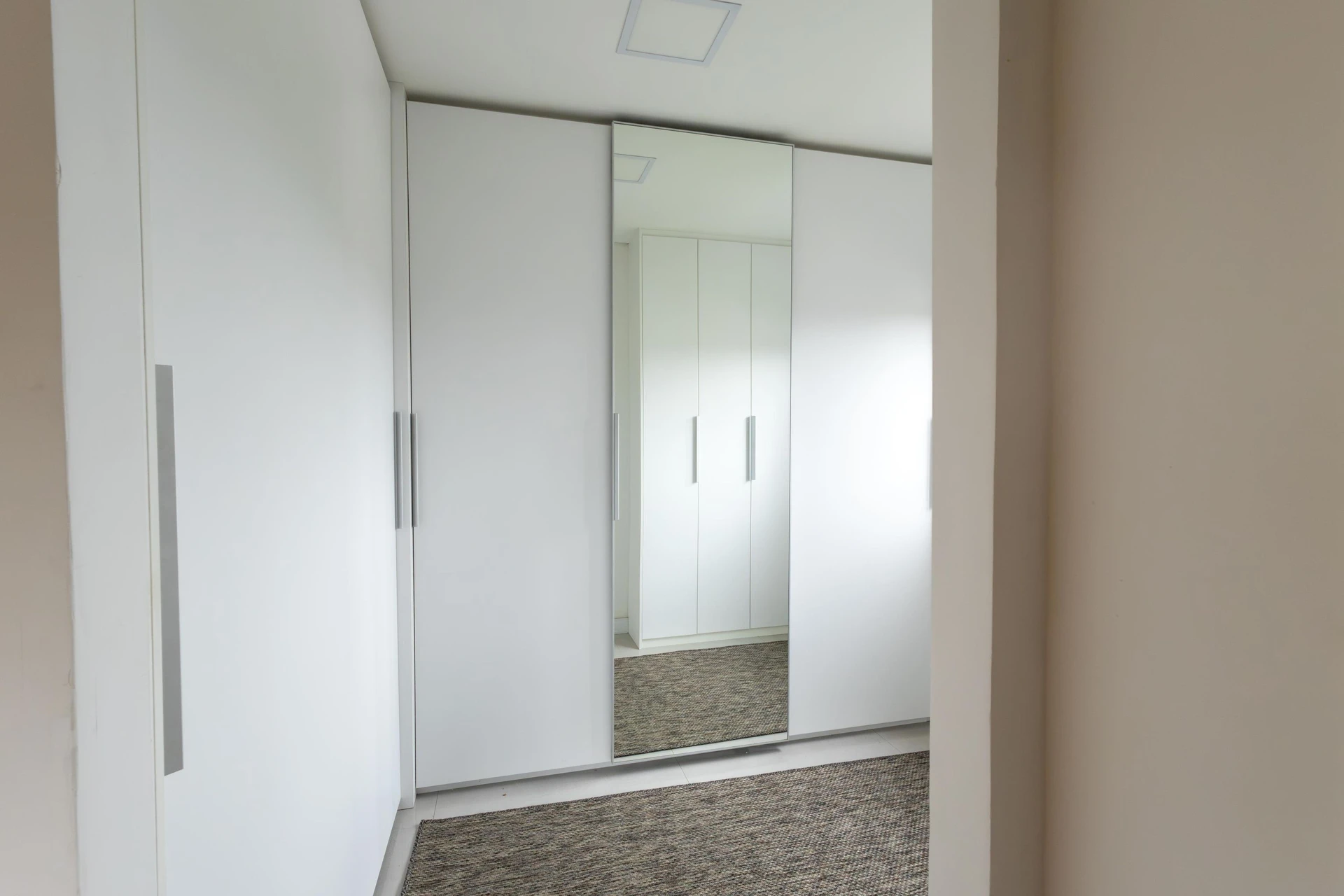 2-bedroom apartment with a glass-enclosed balcony — photo 54