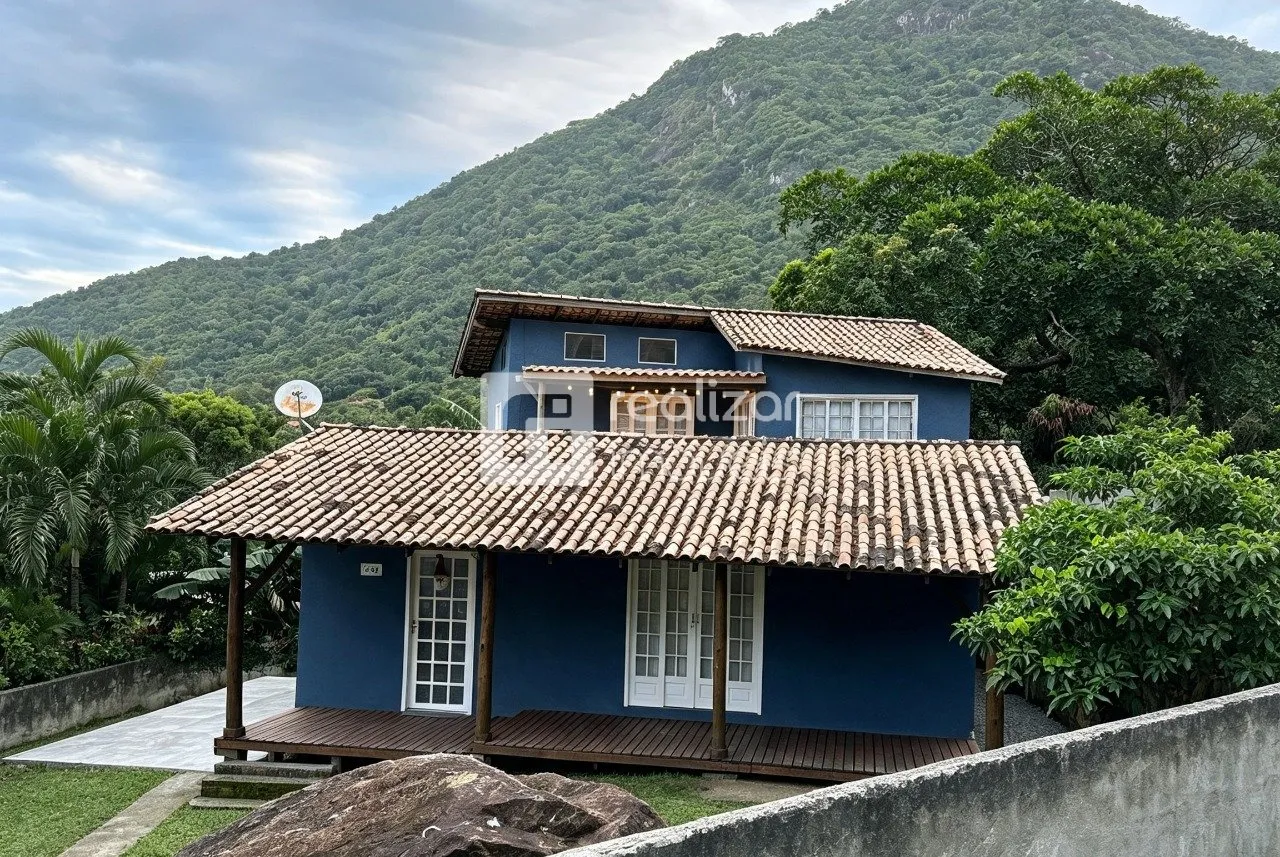 5-bedroom house with a mountain view in Florianópolis — photo 6