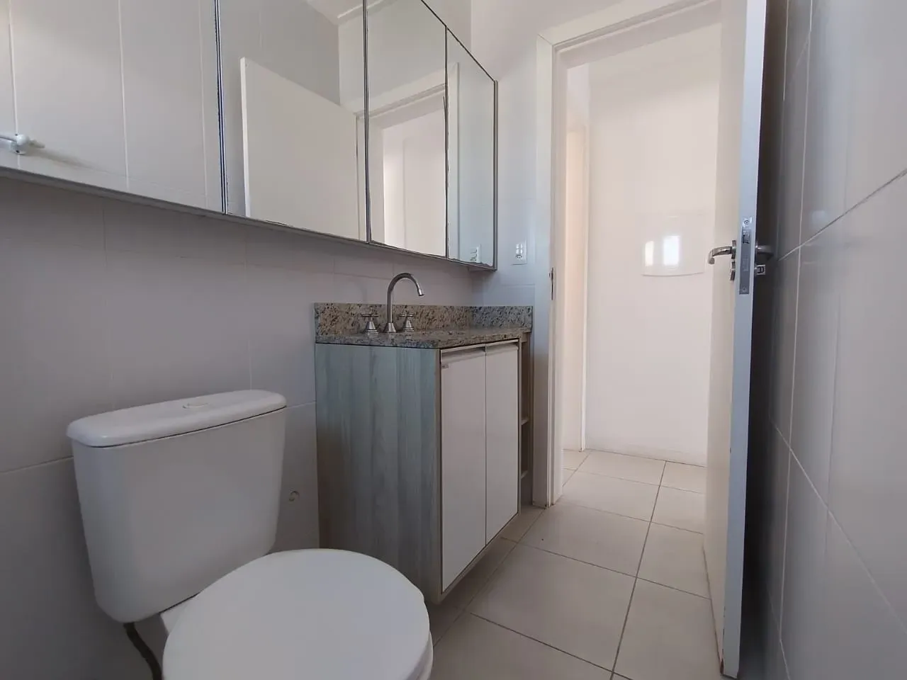 2-bedroom apartment with a washing machine in Florianópolis — photo 22