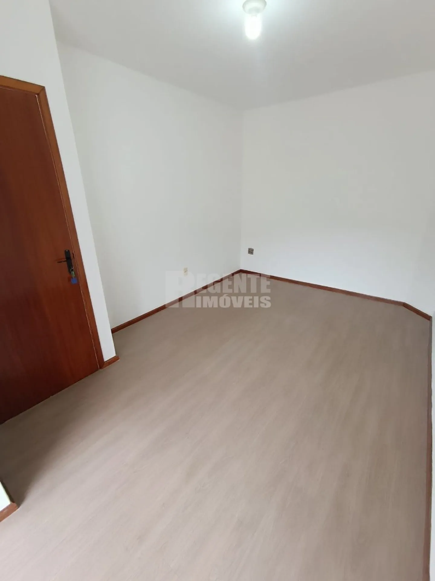 Квартира с одной спальней и видом на горы, Флорианополис — photo 3