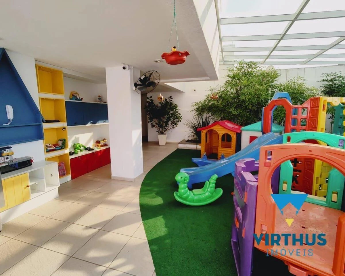Furnished apartment, 102 m², with a grill on the balcony — photo 42