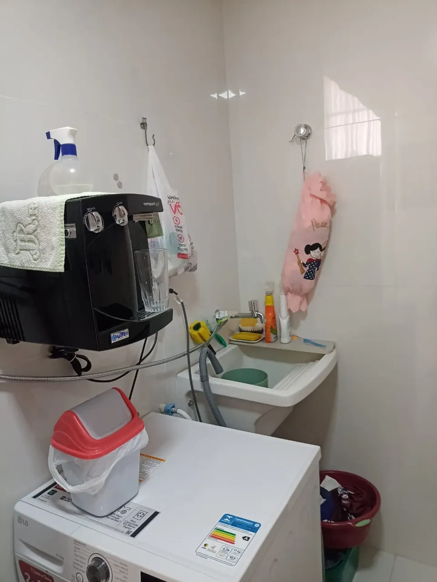 3-bedroom apartment with a washing machine in João Pessoa — photo 12