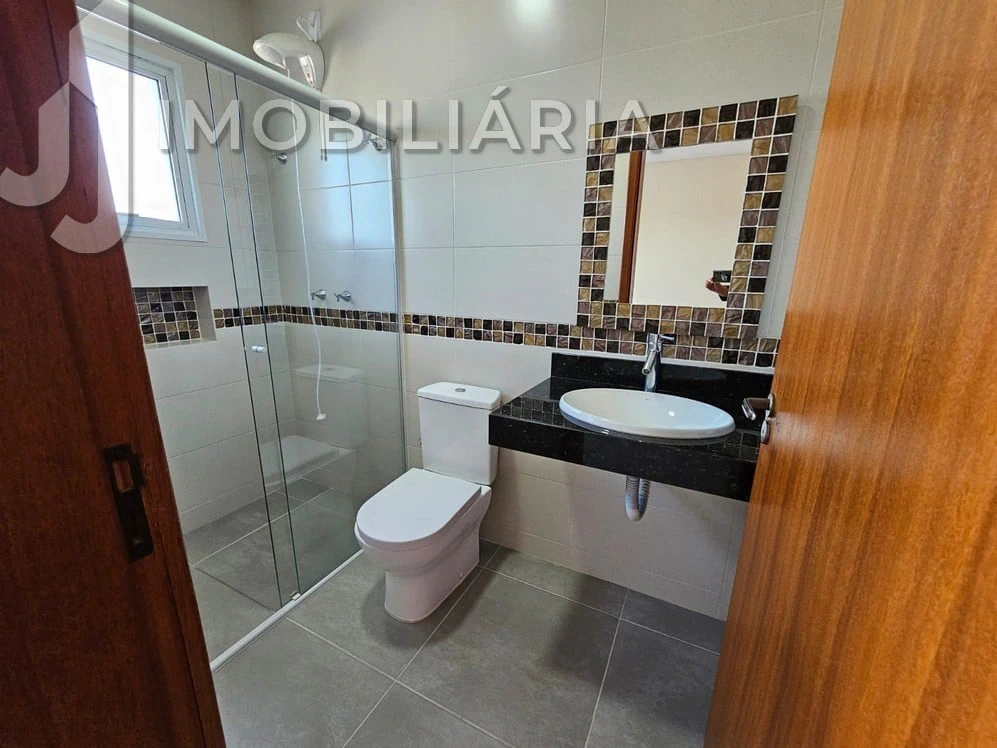 Балкон с грилем и 3 спальни: дом 136 м² — photo 7