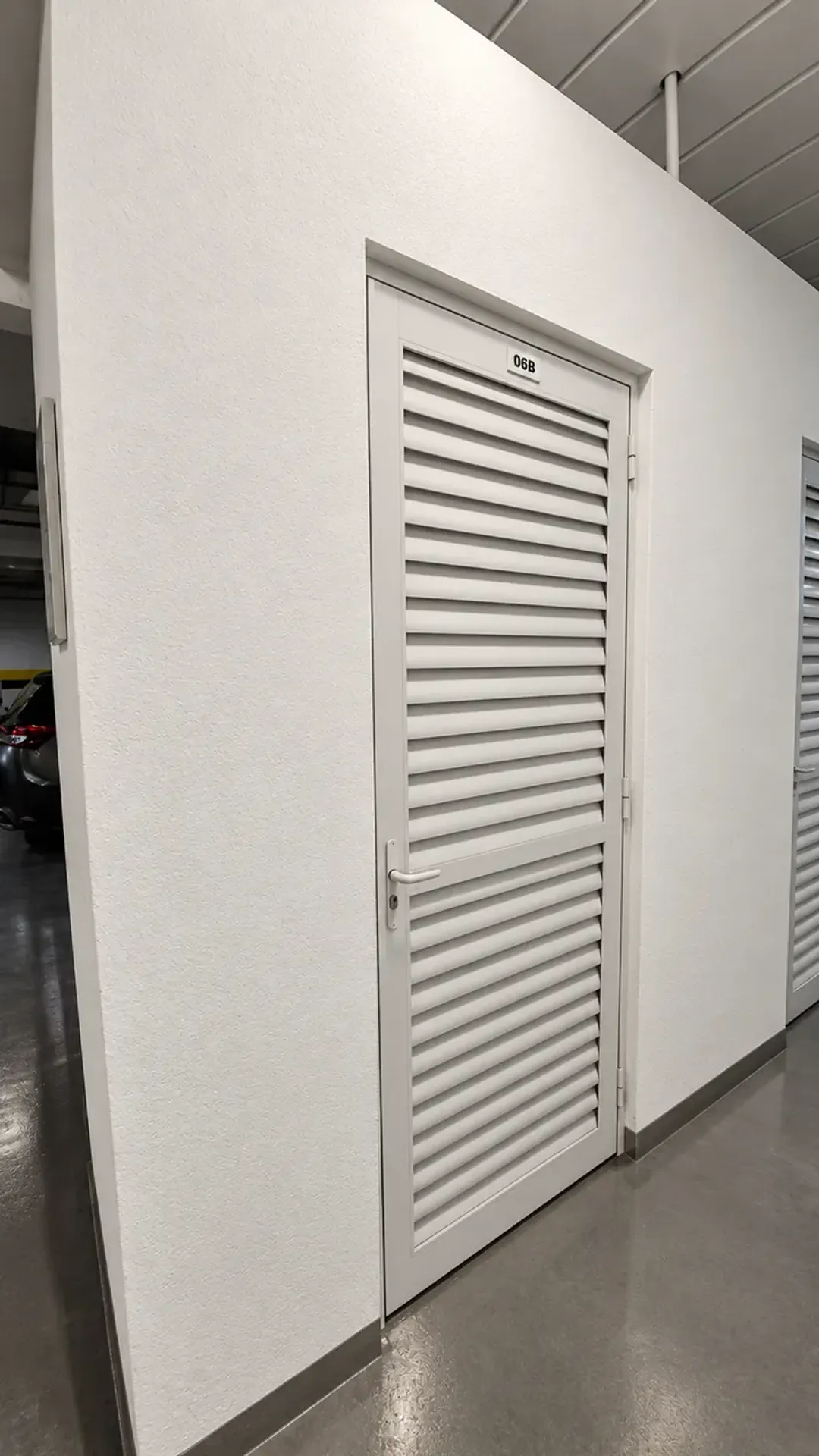 3-bedroom apartment in a building with a sauna — photo 26