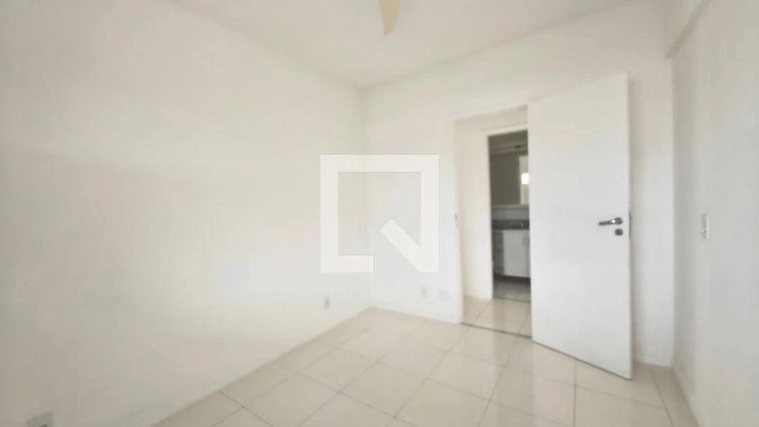 87 m² apartment with a bathtub and floor-to-ceiling windows — photo 30