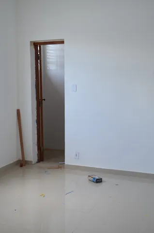 House with 5 bedrooms and 5 bathrooms plus 1 parking spot — photo 7