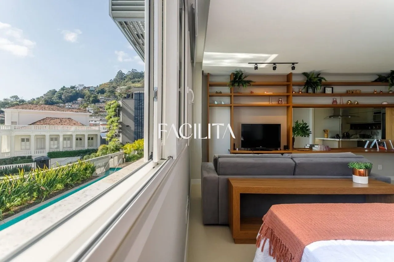 Furnished 40 m² studio with 1 bedroom and parking — photo 11