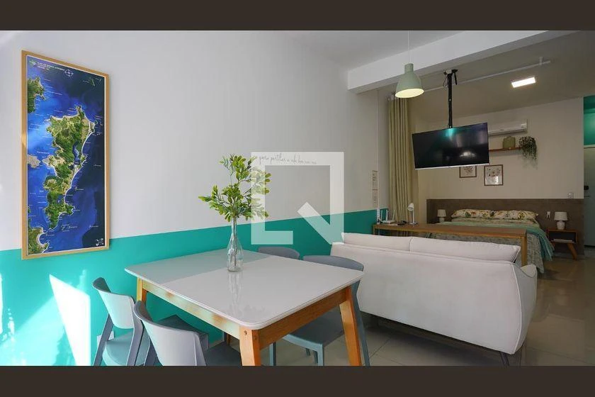 Mountain view in a one-bedroom apartment, 37 m² — photo 14