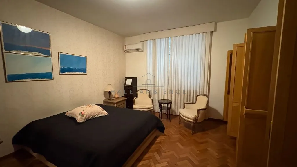 4-bedroom apartment with 4 bathrooms and 350 m² — photo 11