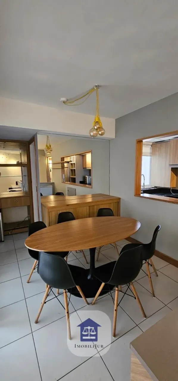 Unfurnished 4-bedroom cover with a gas stove kitchen — photo 13