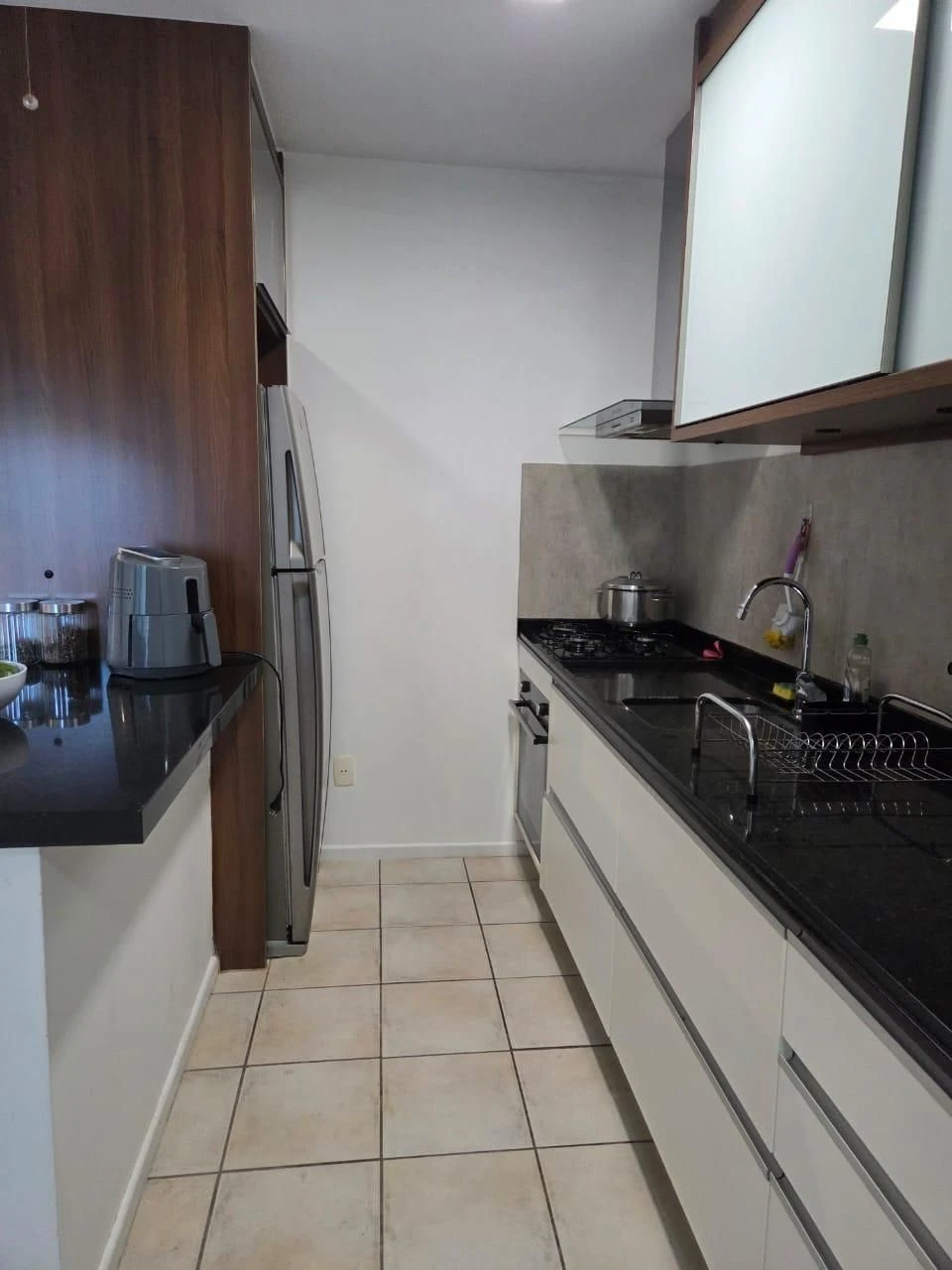One-bedroom apartment with a washing machine — photo 5