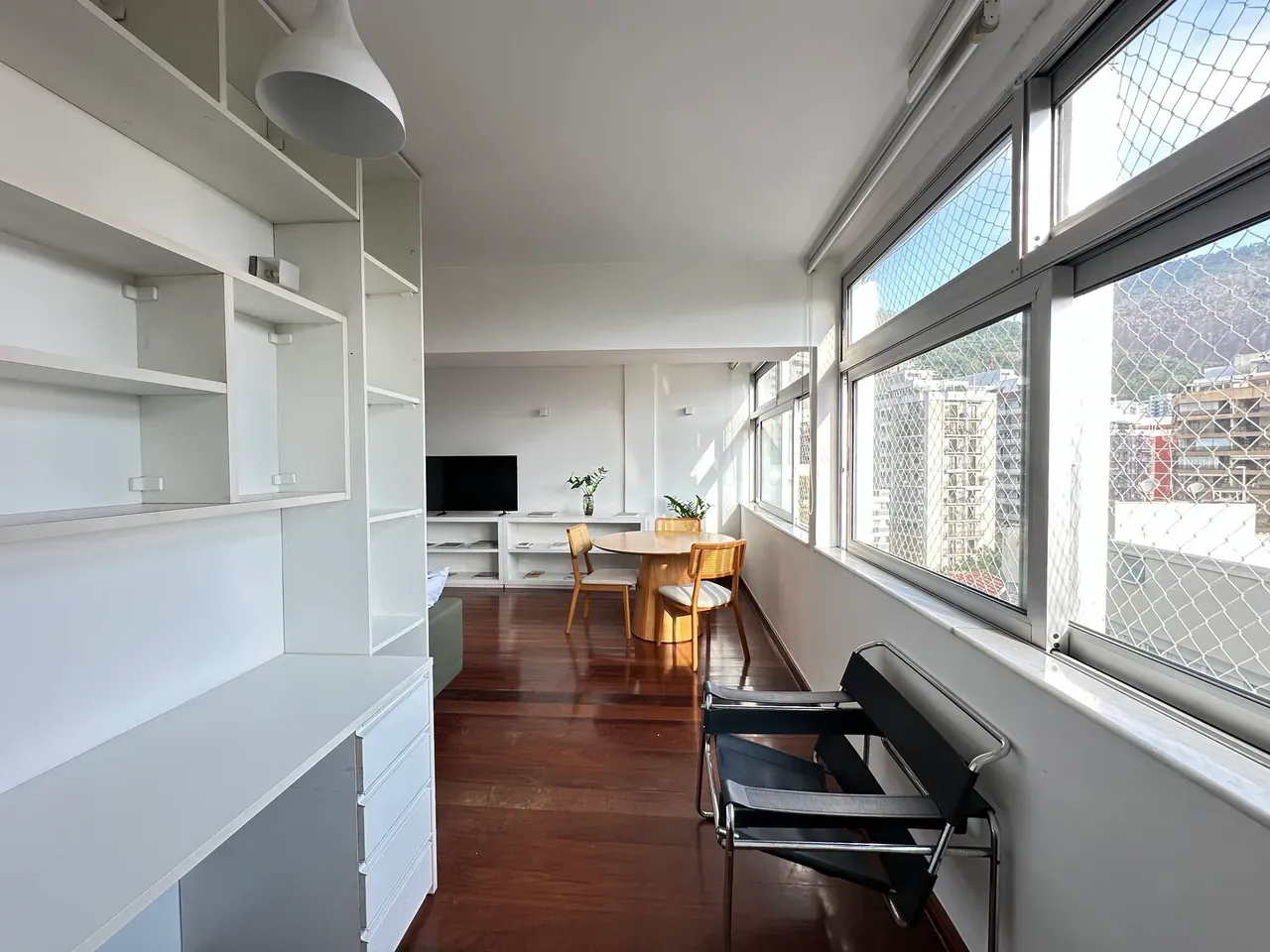 Apartment on the 4th floor with floor-to-ceiling windows — photo 35