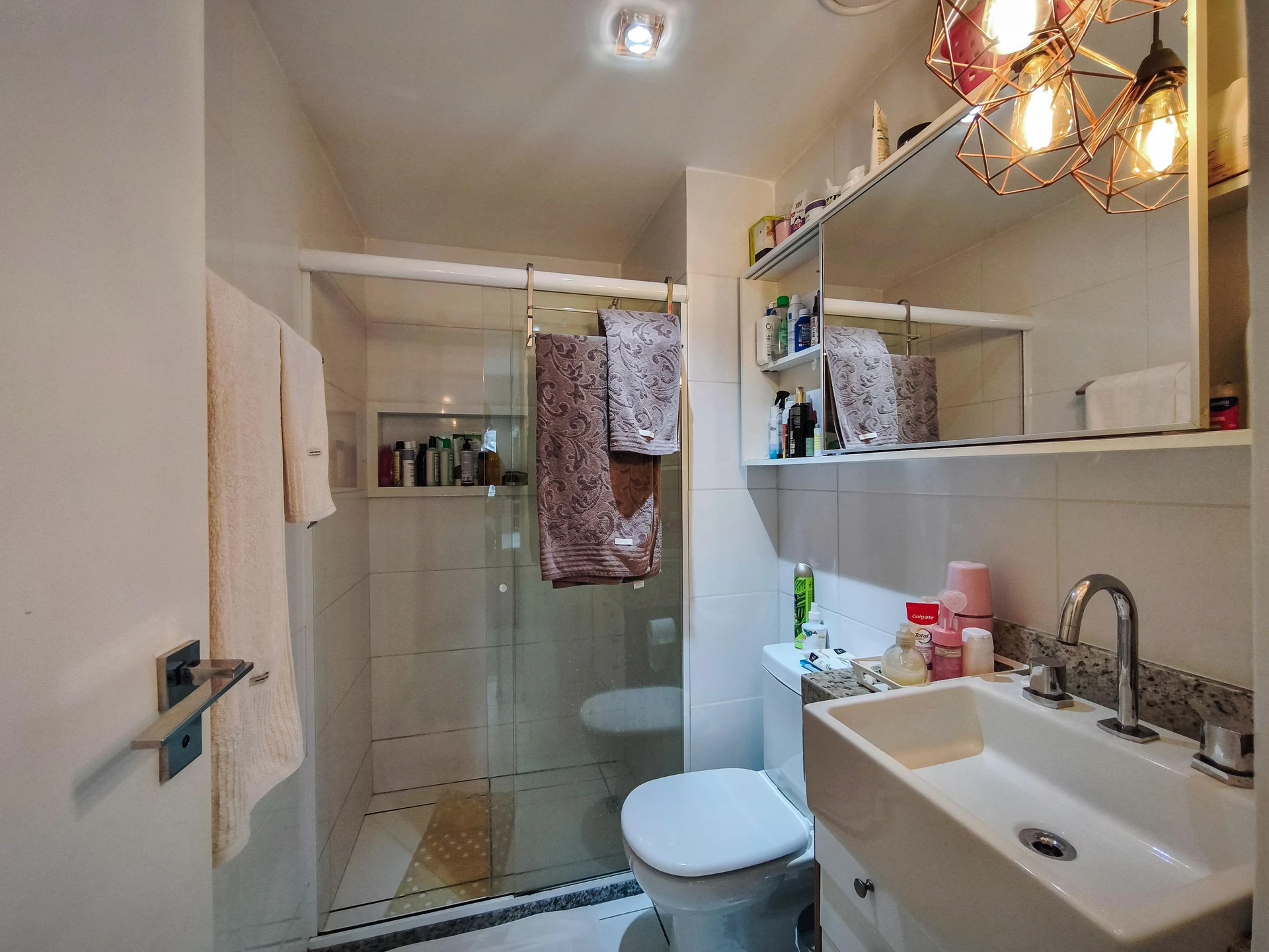 Furnished 2-bedroom apartment with private garden — photo 15